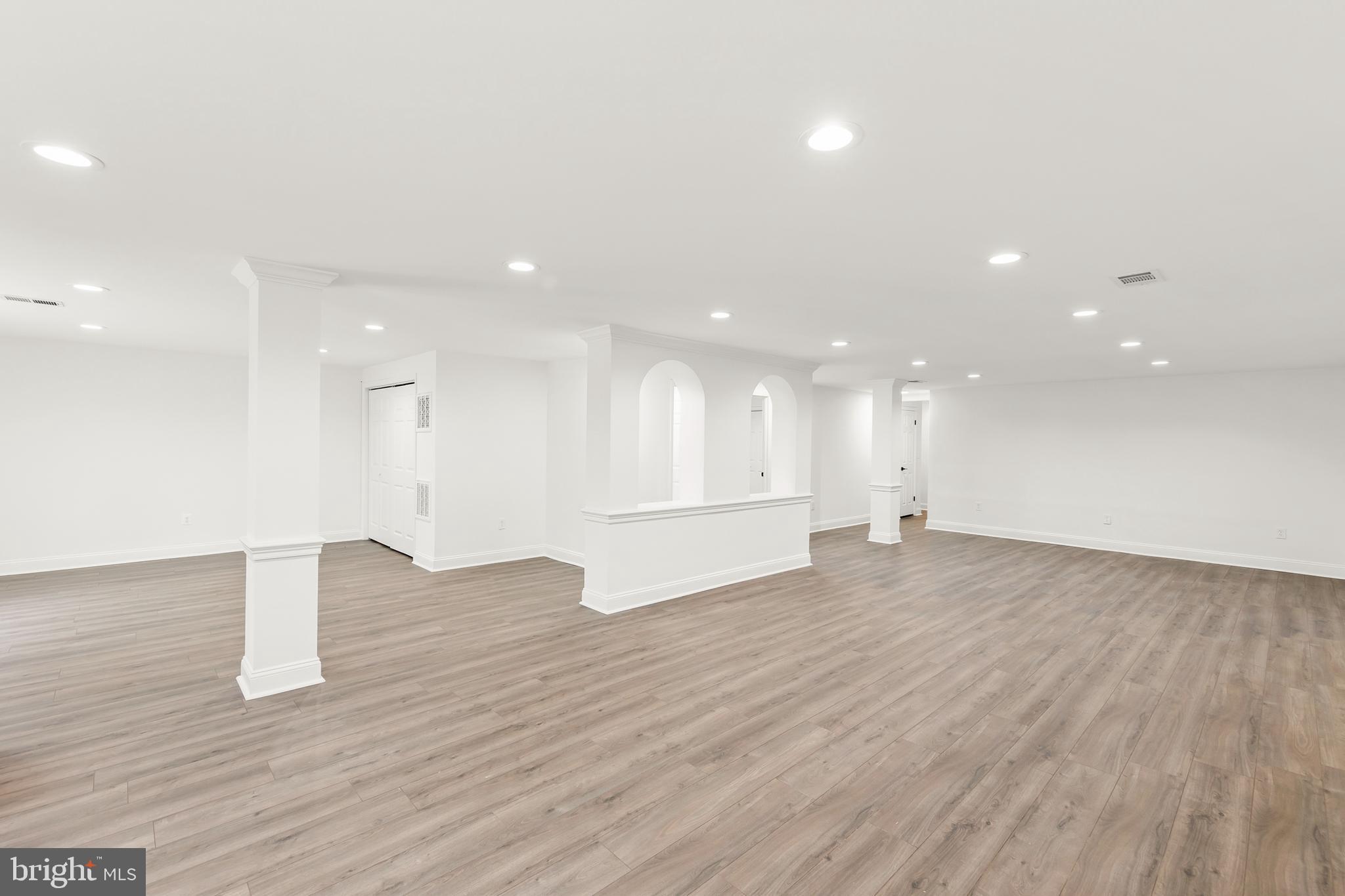 RAVENWOOD ESTATES - Residential