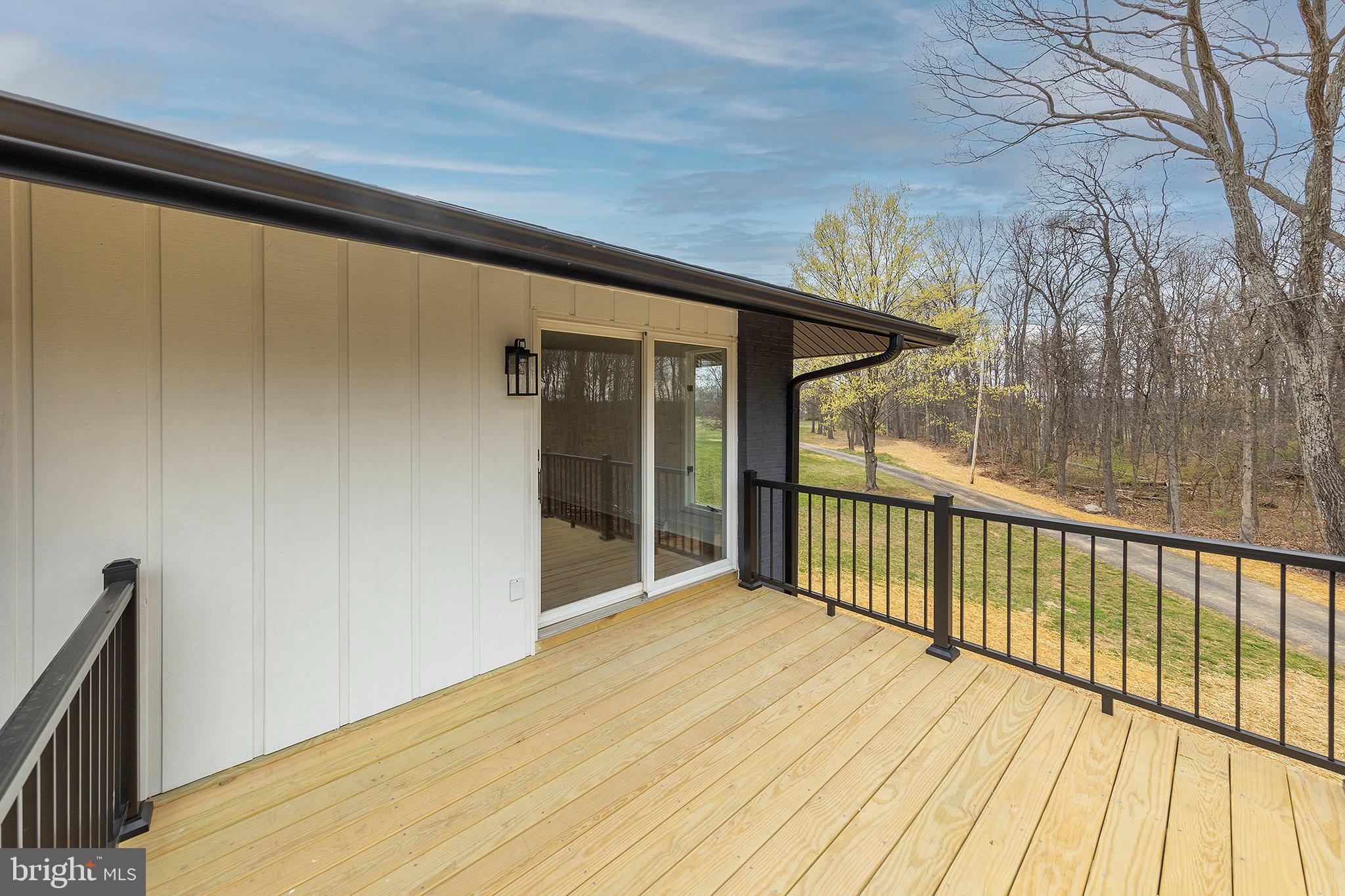 RAVENWOOD ESTATES - Residential