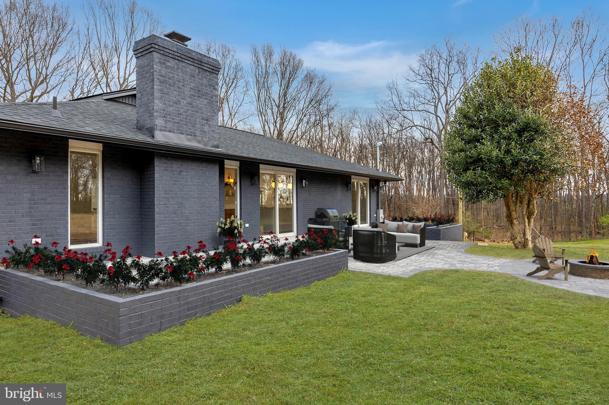 RAVENWOOD ESTATES - Residential