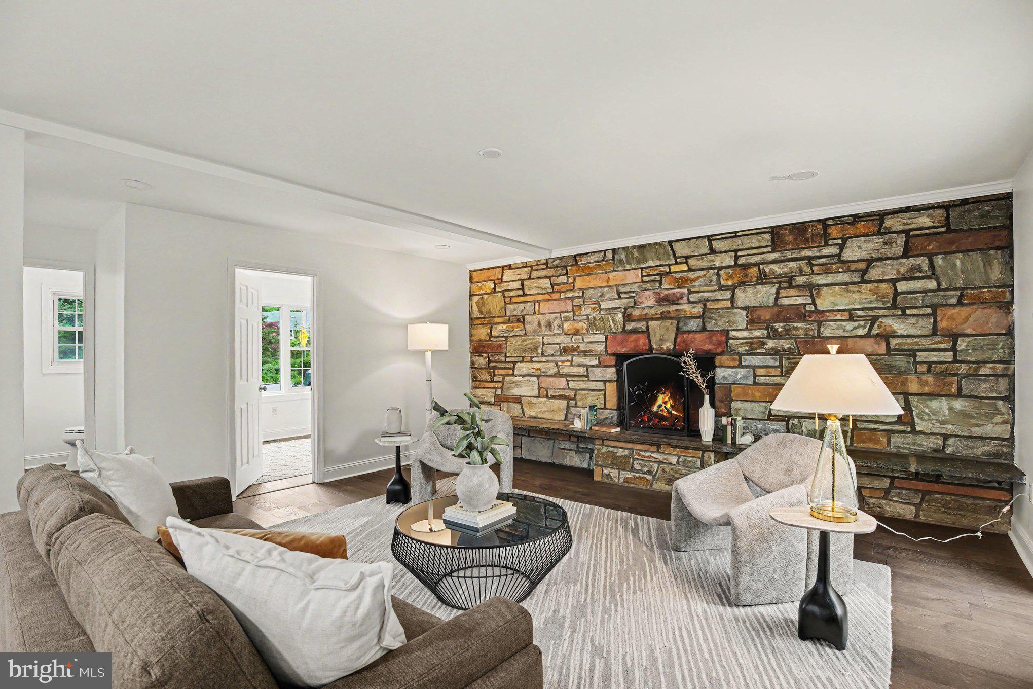 COLLEGE PARK - Residential