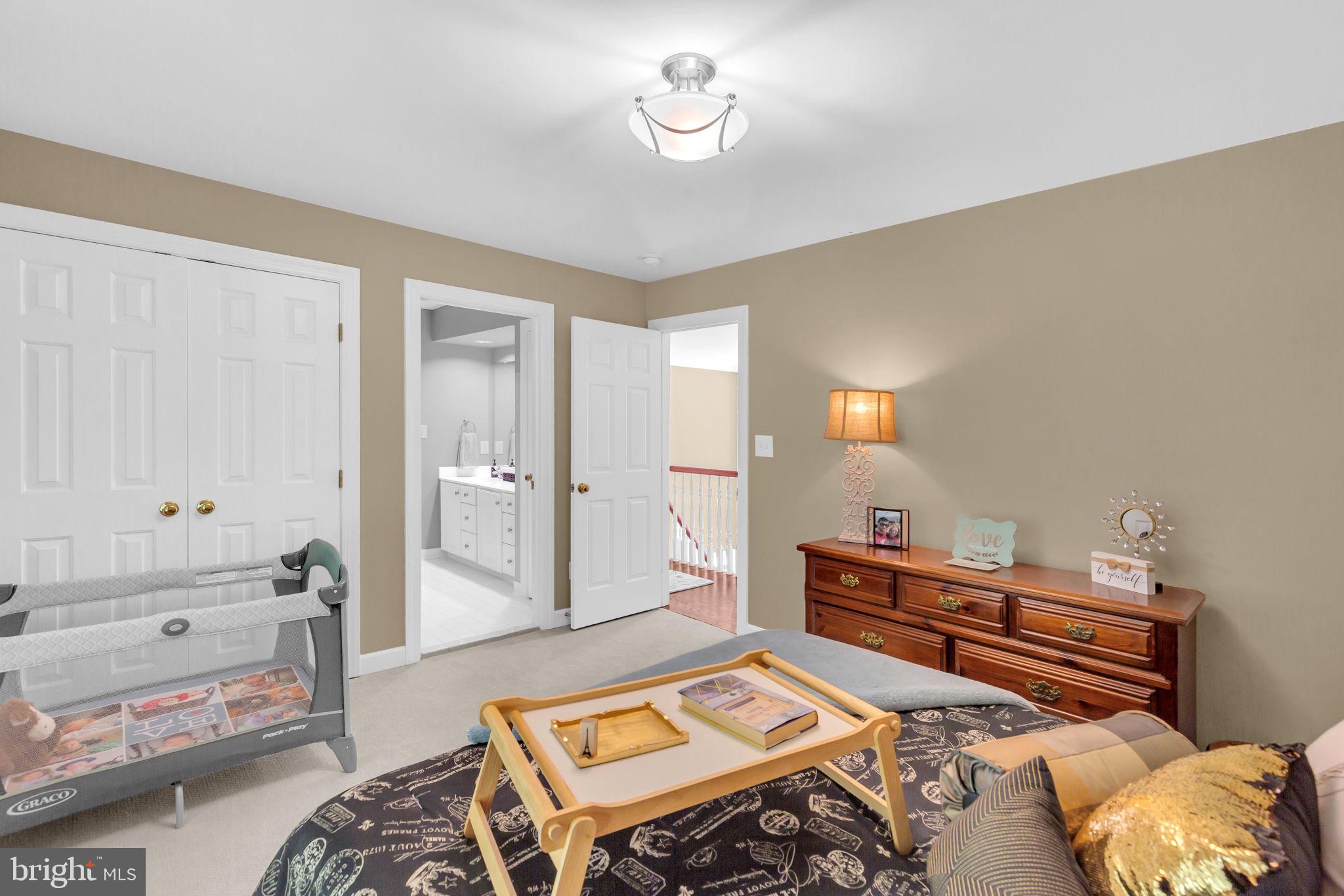 BEAVERBROOK - Residential