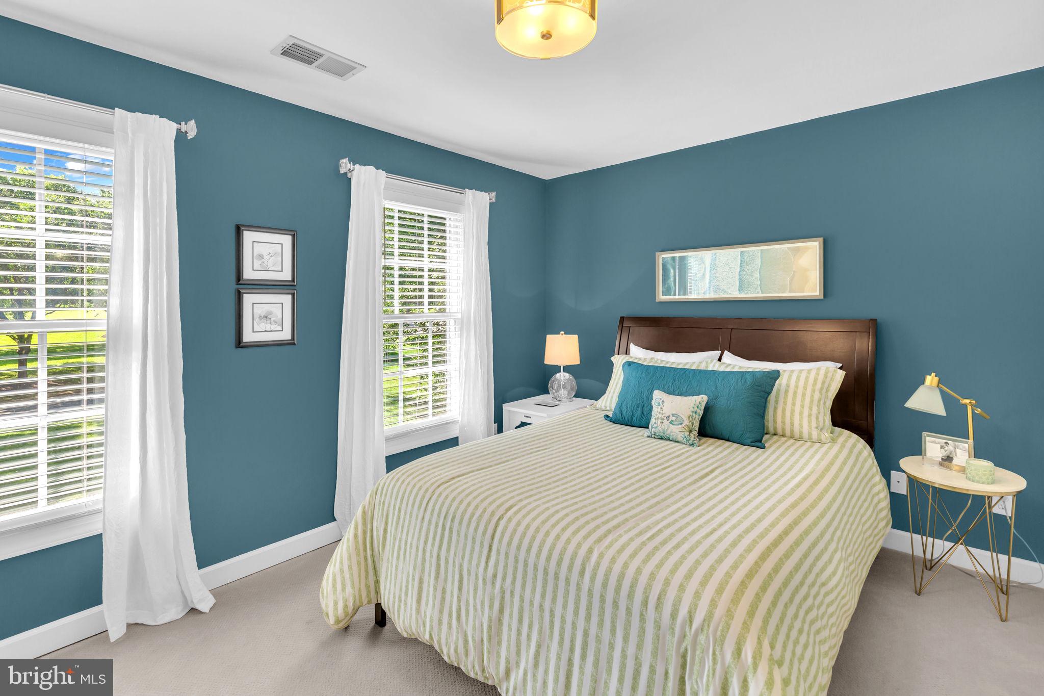 BEAVERBROOK - Residential