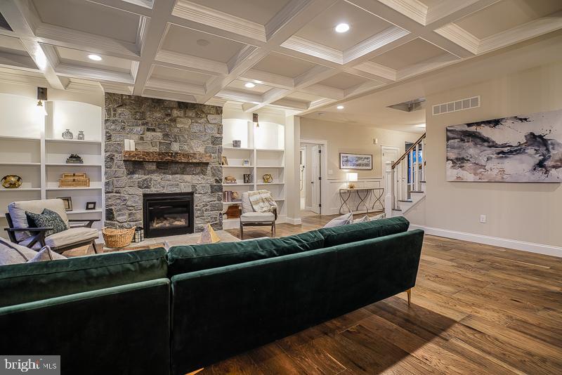 NON AVAILABLE - Residential