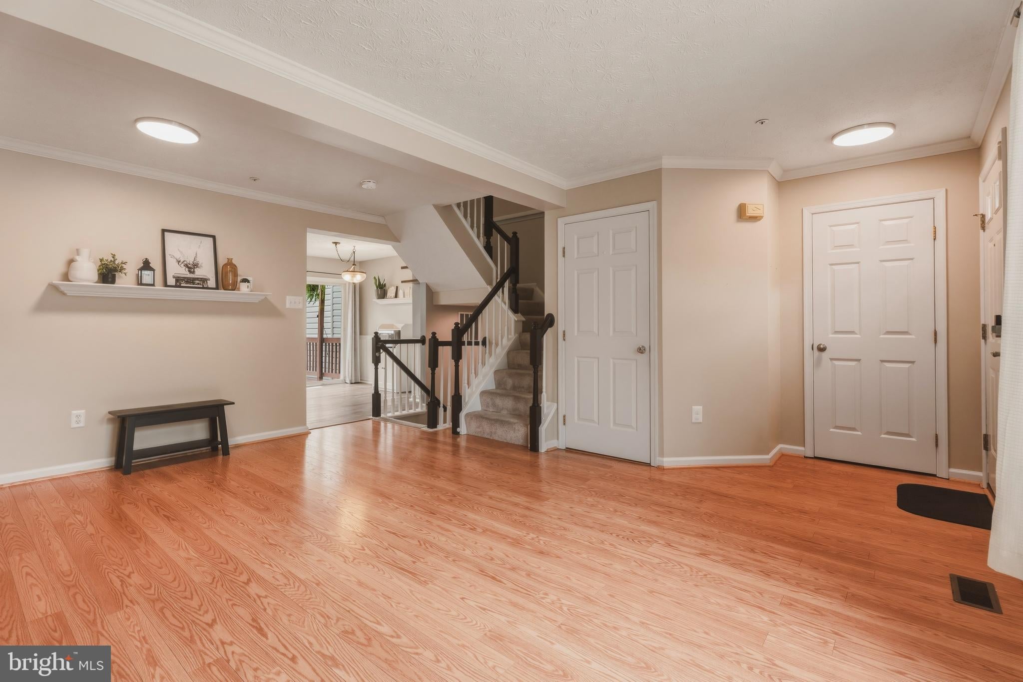 5 SILVER BIRCH COURT