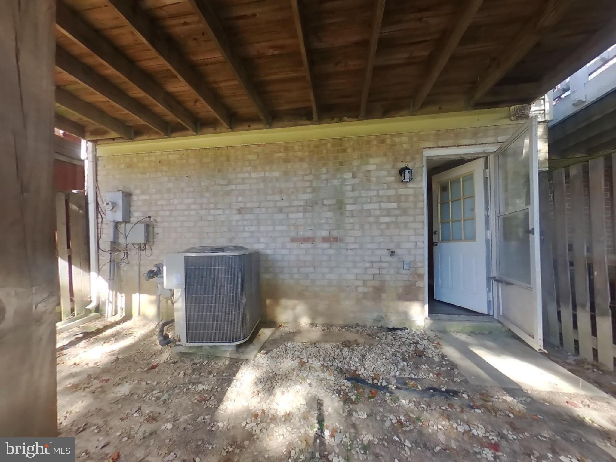 BONIWOOD - PLAT FOUR - Residential Lease