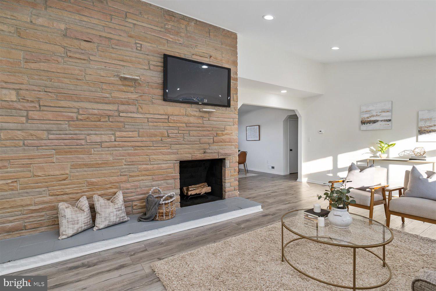 TIMONIUM HEIGHTS - Residential