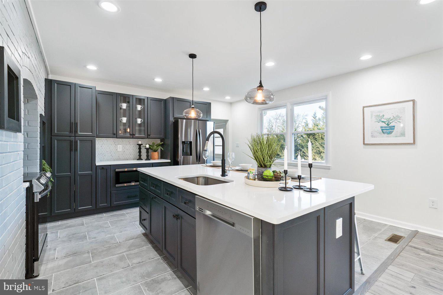 TIMONIUM HEIGHTS - Residential