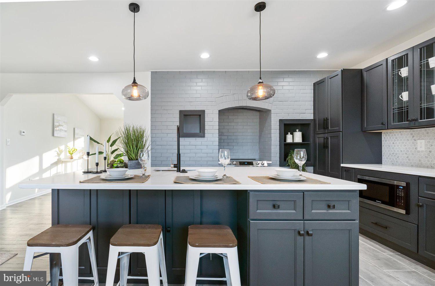 TIMONIUM HEIGHTS - Residential