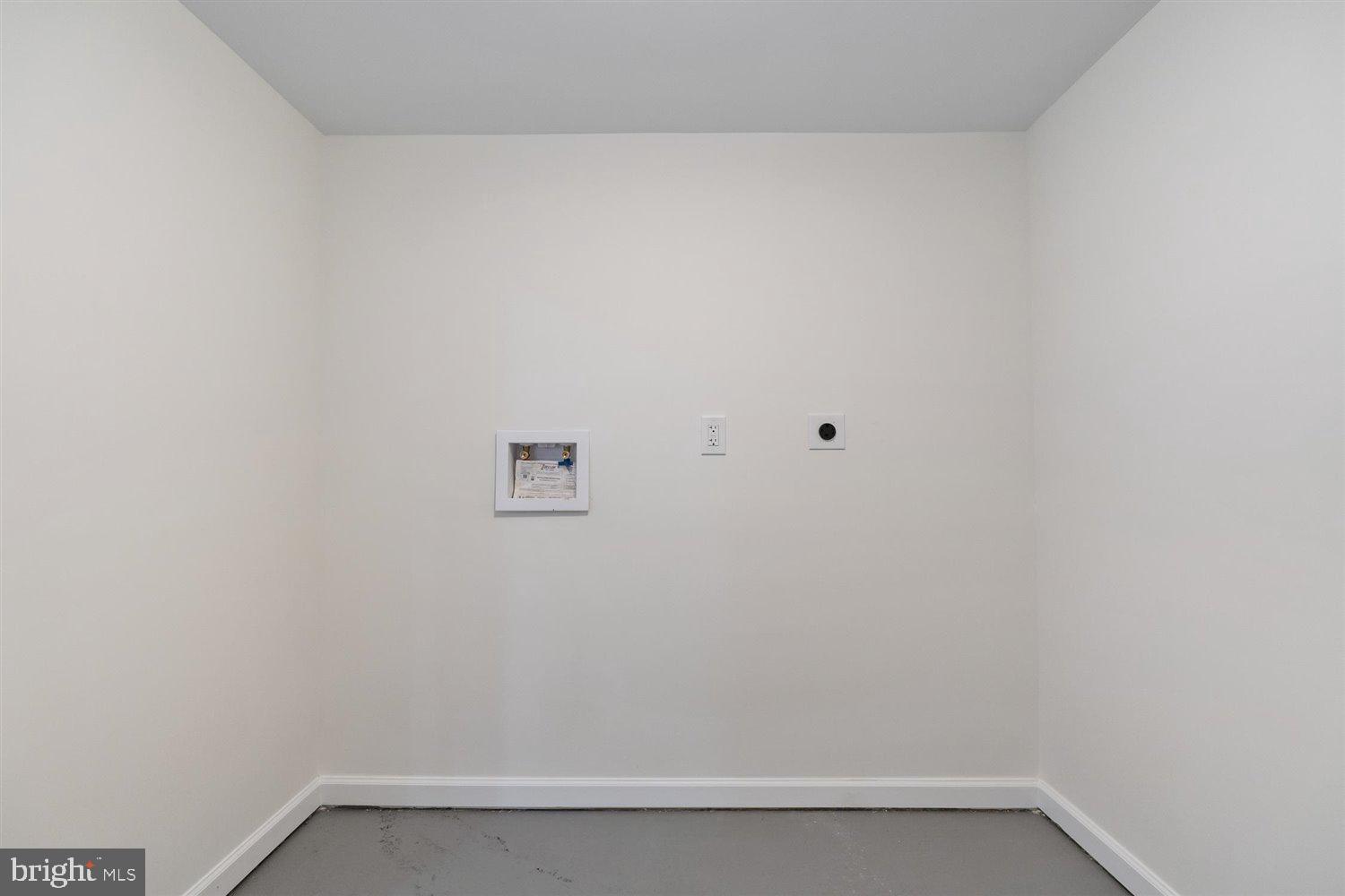 TIMONIUM HEIGHTS - Residential