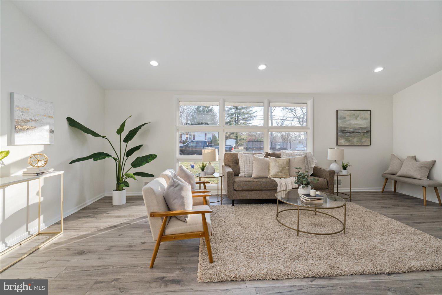 TIMONIUM HEIGHTS - Residential