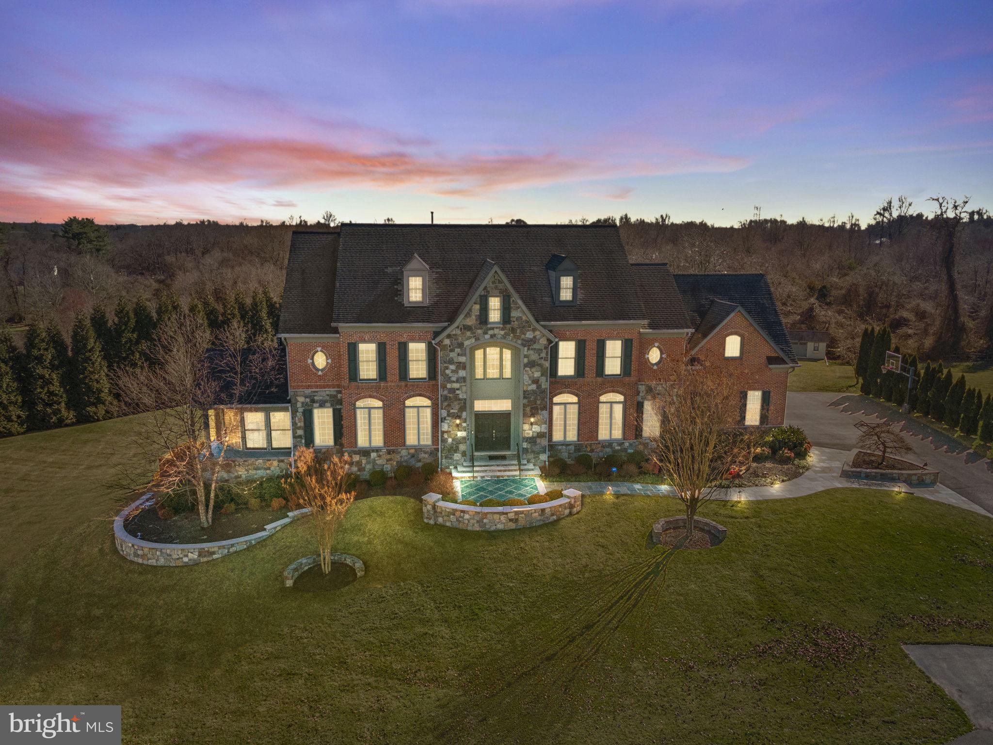 LAYTONSVILLE OUTSIDE - Residential