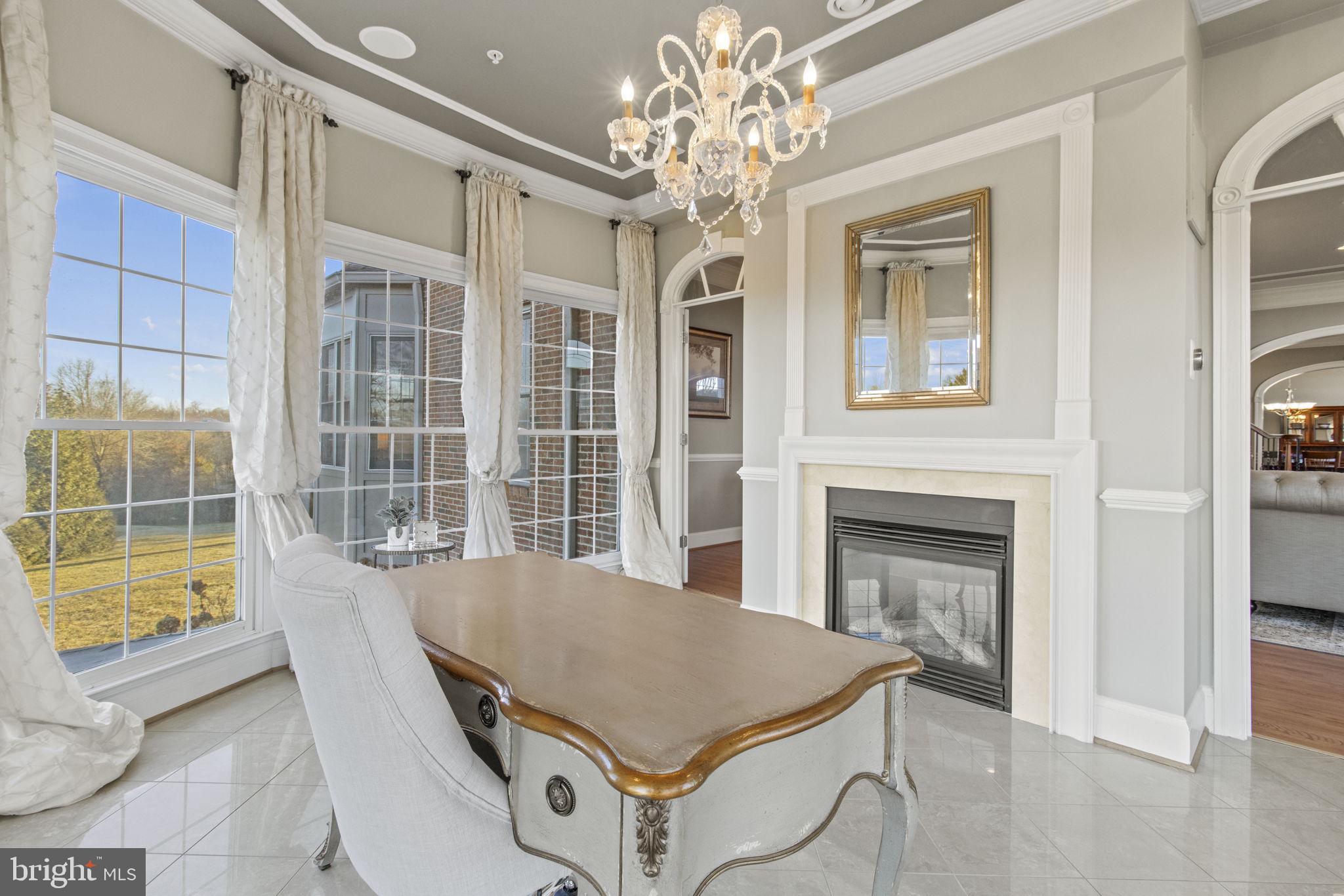 LAYTONSVILLE OUTSIDE - Residential