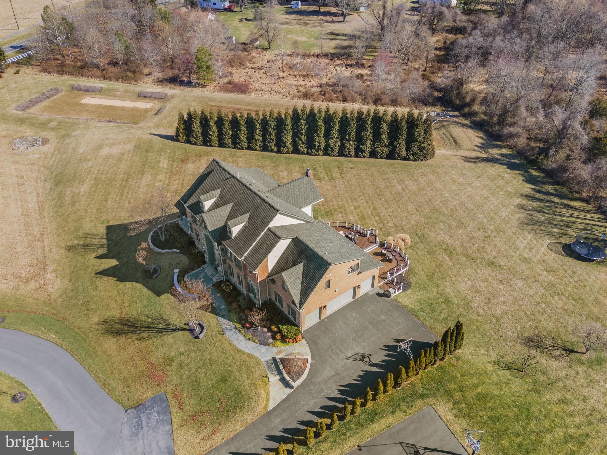 LAYTONSVILLE OUTSIDE - Residential