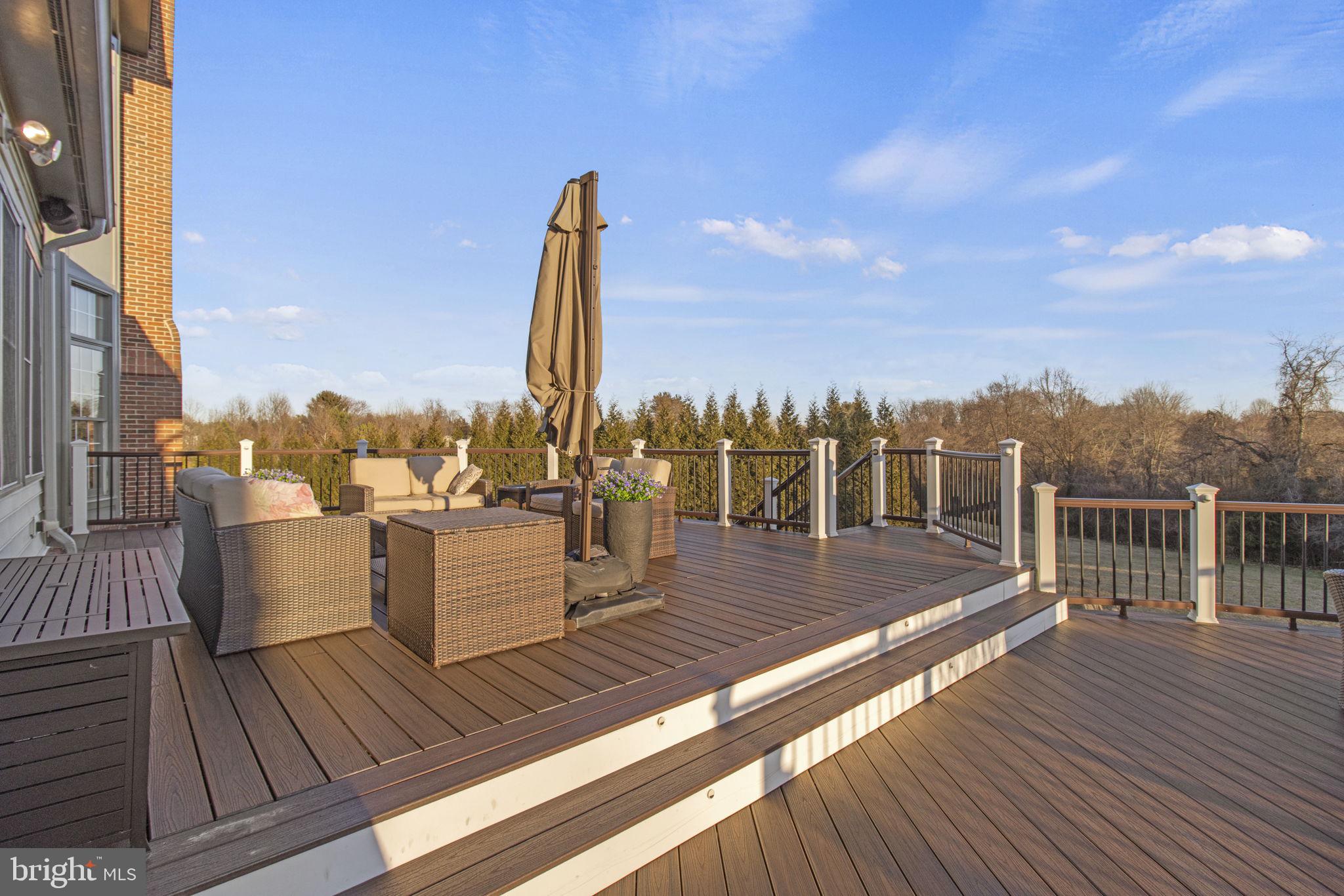 LAYTONSVILLE OUTSIDE - Residential