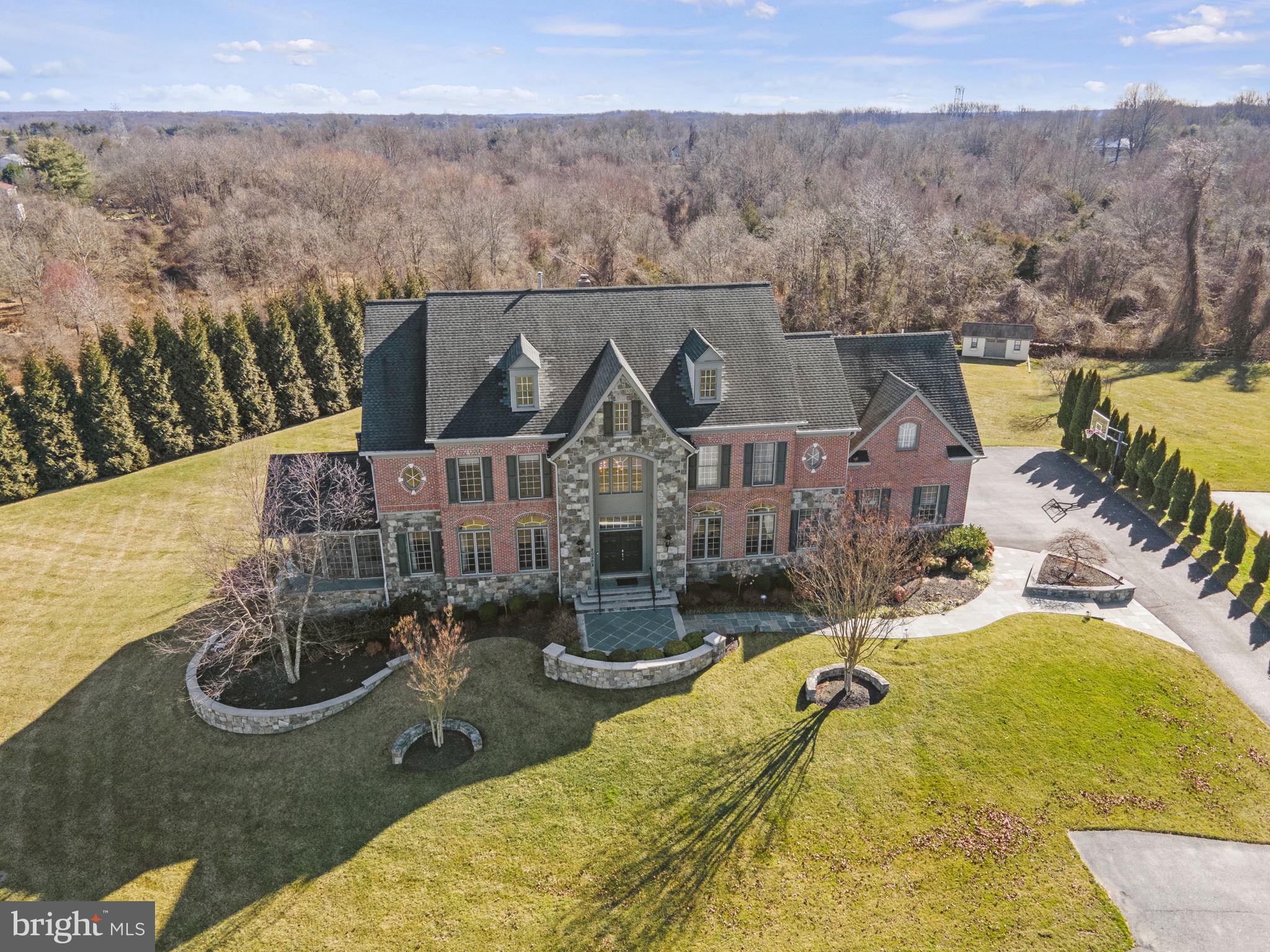 LAYTONSVILLE OUTSIDE - Residential