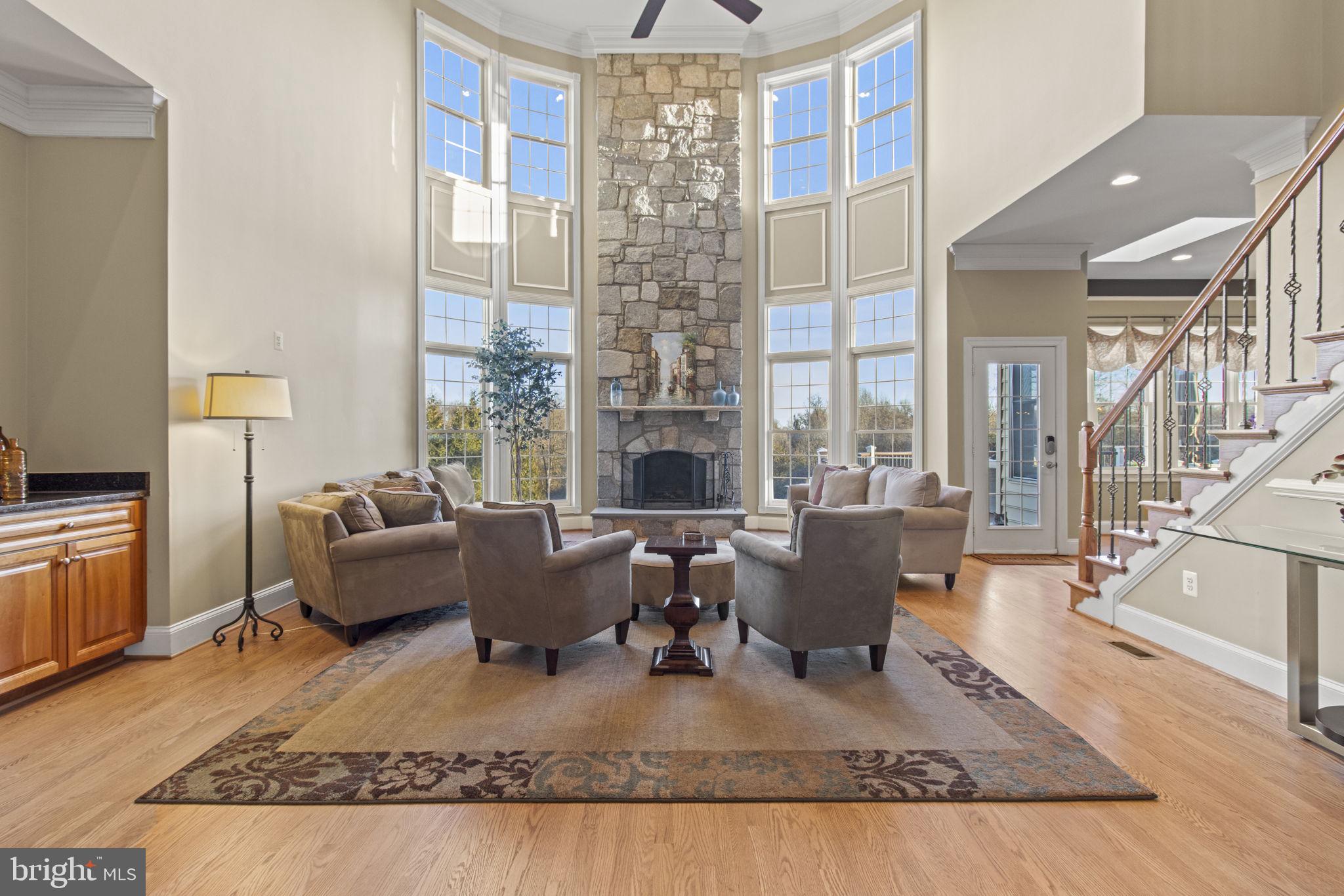 LAYTONSVILLE OUTSIDE - Residential