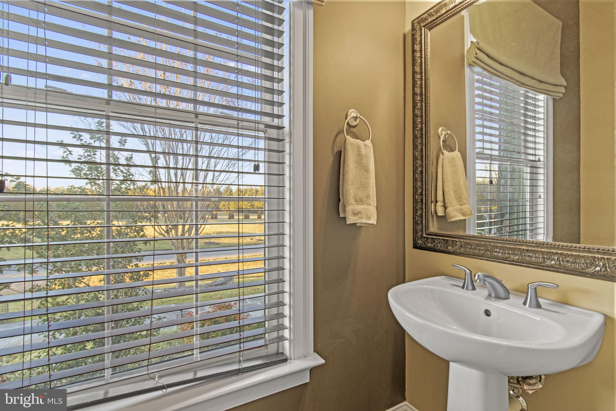 LAYTONSVILLE OUTSIDE - Residential