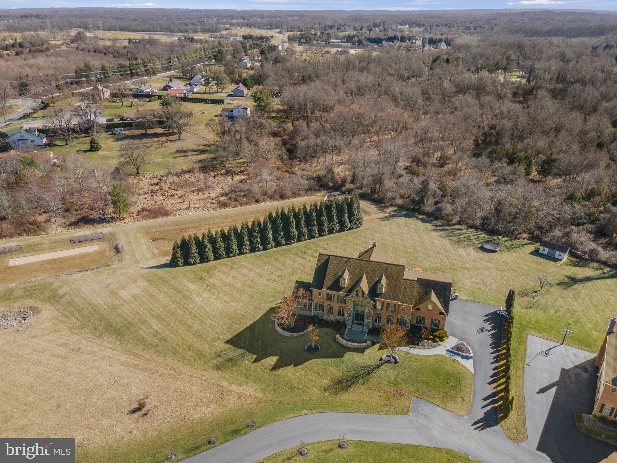 LAYTONSVILLE OUTSIDE - Residential