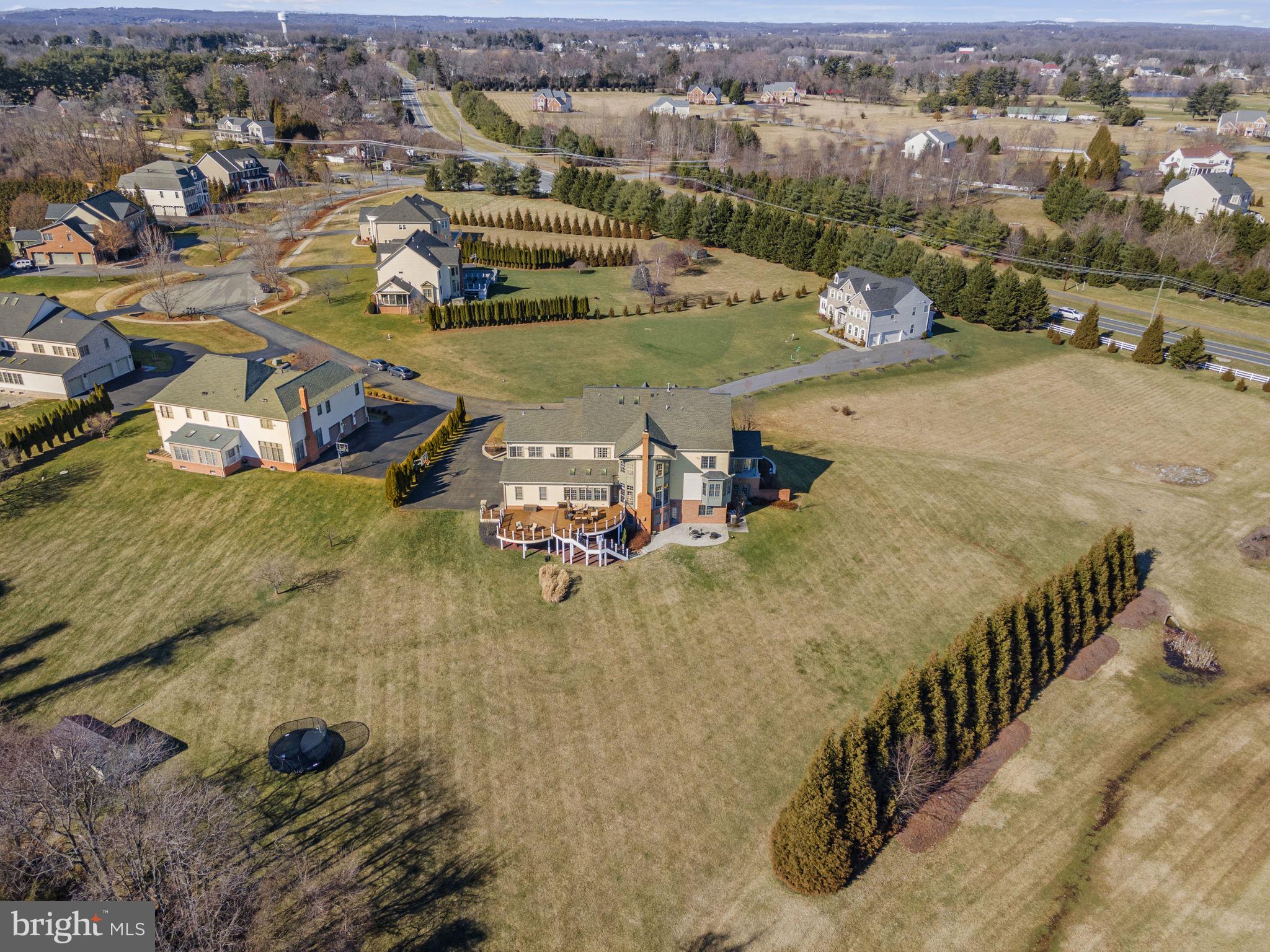 LAYTONSVILLE OUTSIDE - Residential