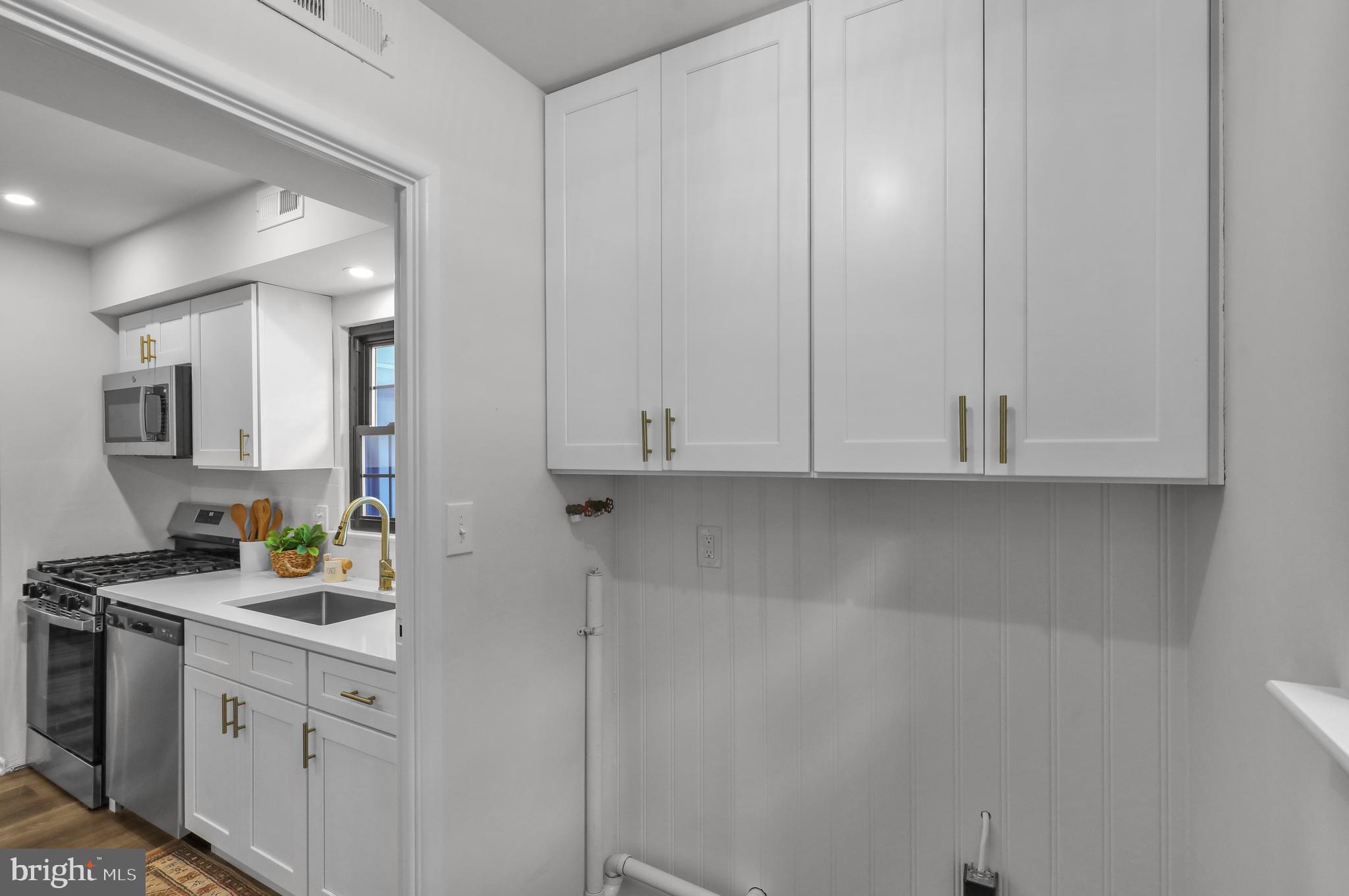 VALLEYBROOK ESTATES - Residential