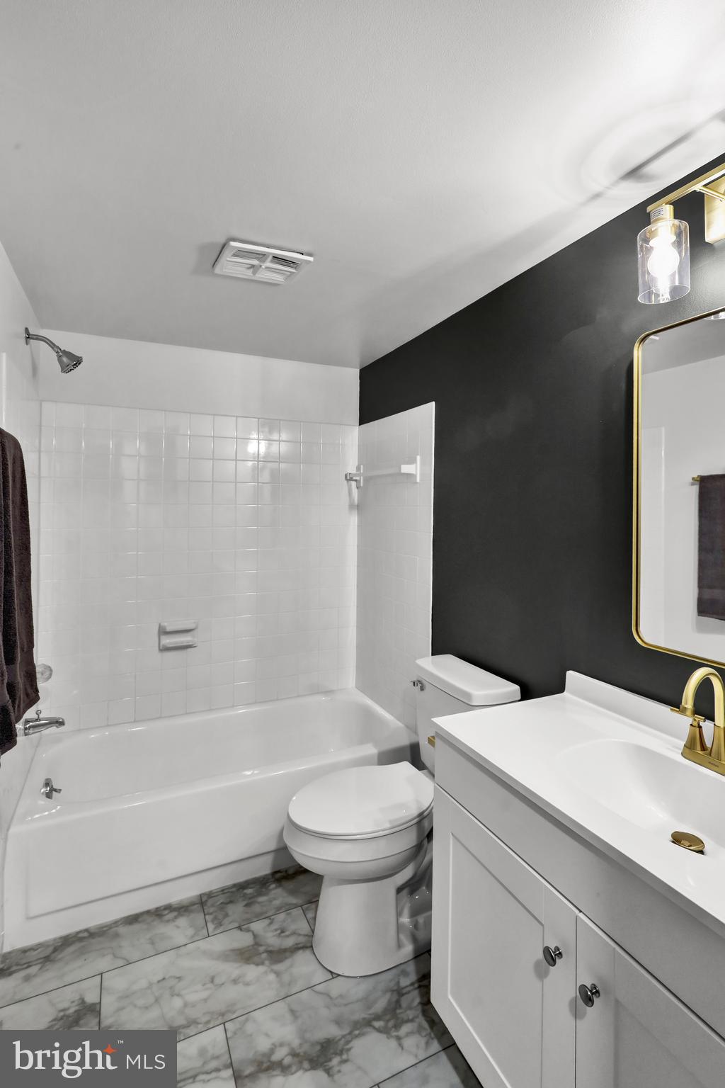 VALLEYBROOK ESTATES - Residential