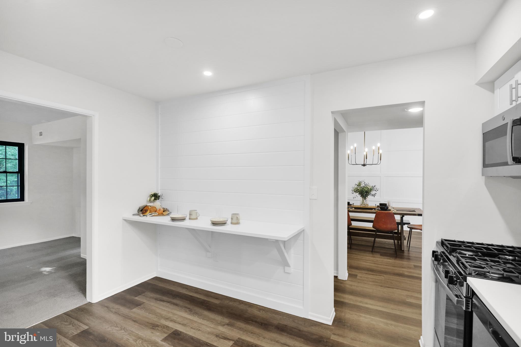 VALLEYBROOK ESTATES - Residential