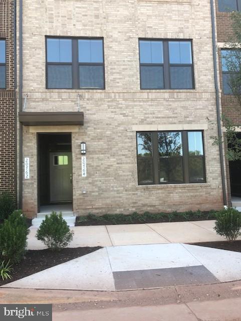 KINCORA - Residential Lease