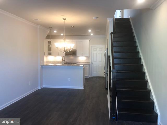 KINCORA - Residential Lease