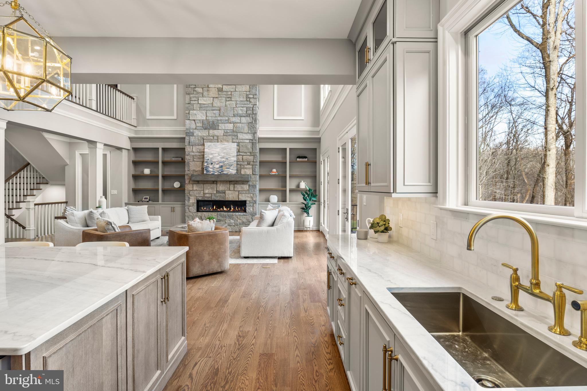 MERRY GO ROUND FARM - Residential