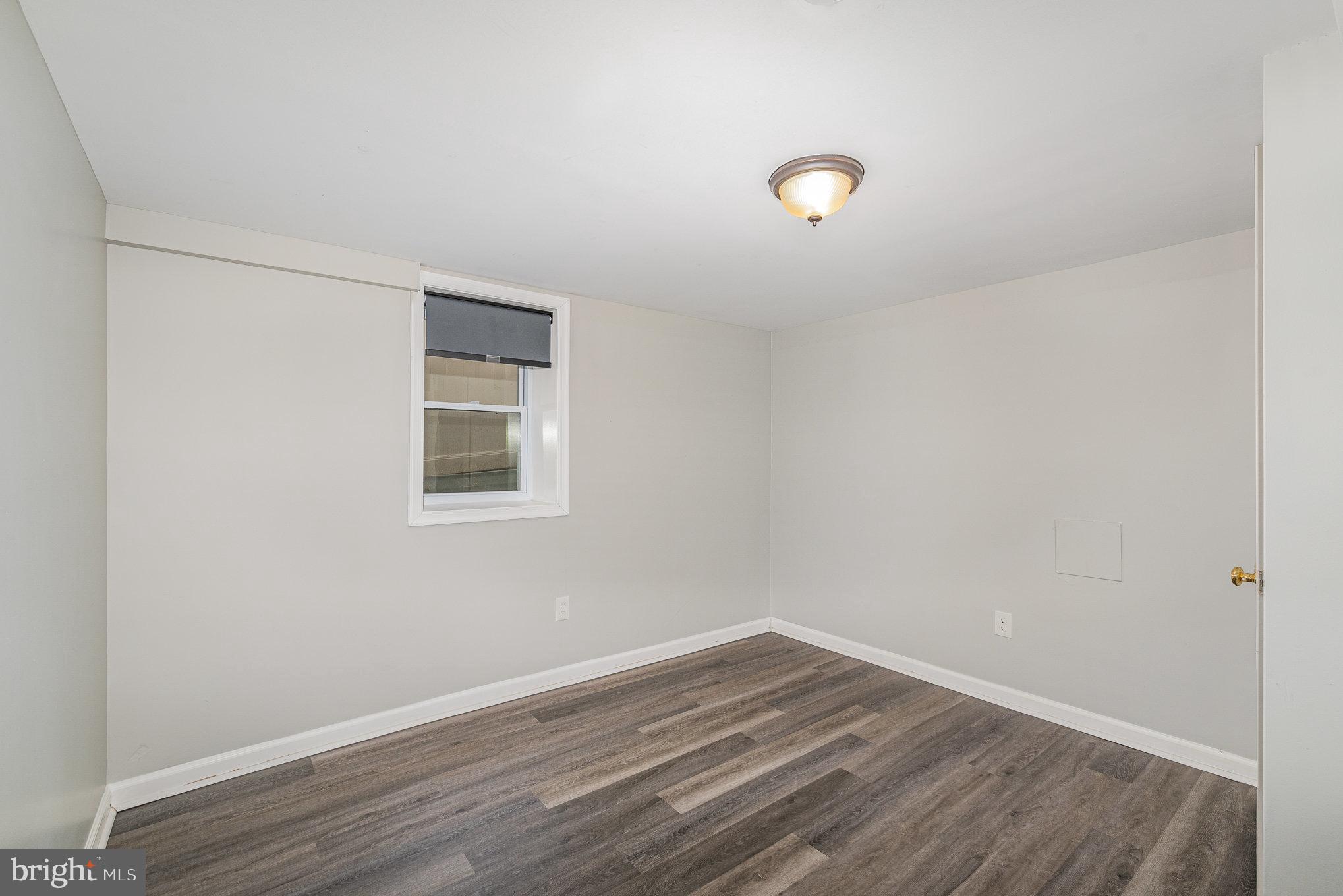 GARDENVILLE - Residential Lease