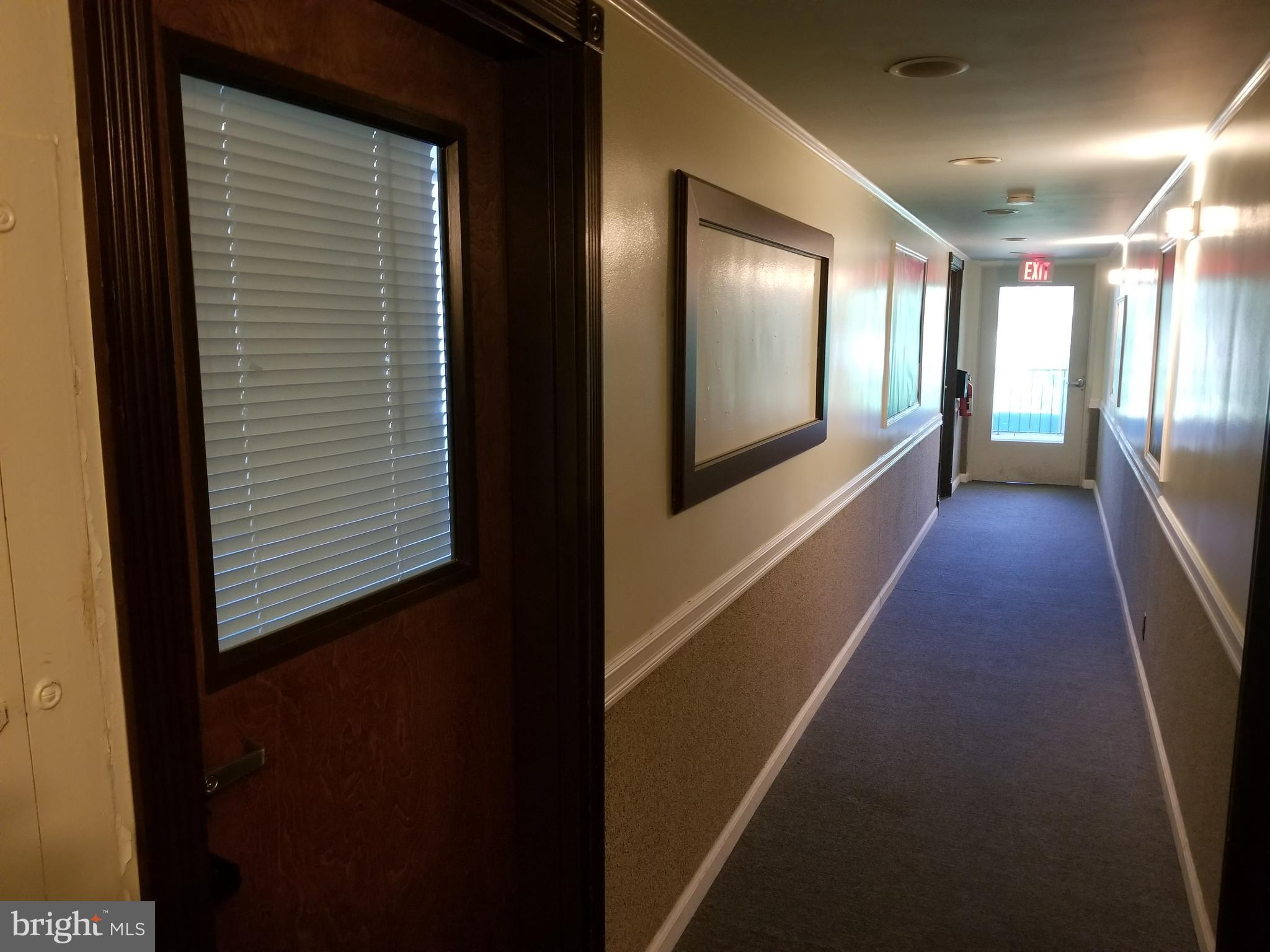 4121 CHATELAIN ROAD 202