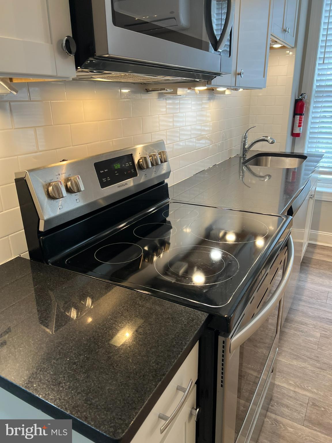 37 BRIDGE STREET 203