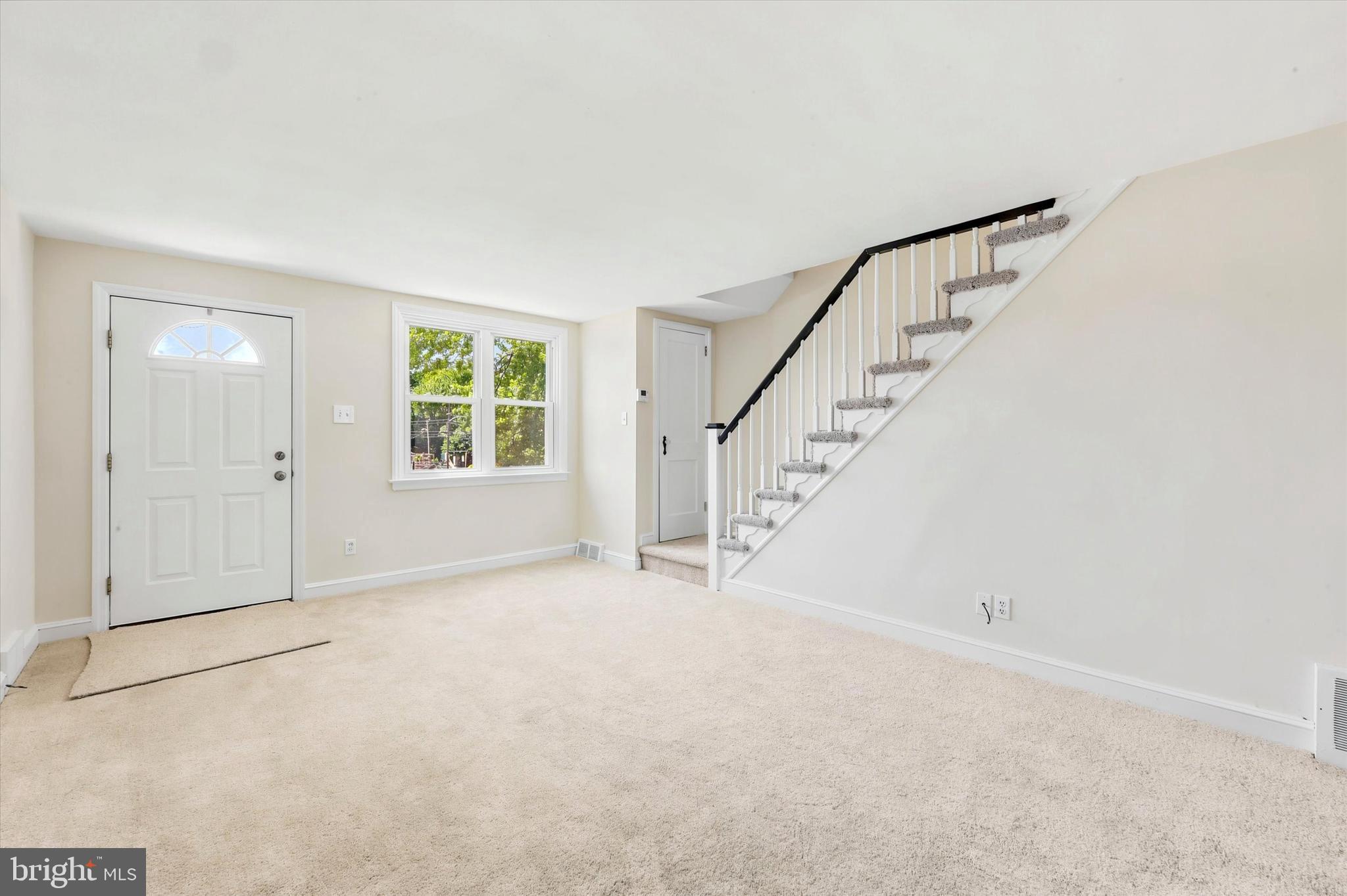 1129 STRATFORD ROAD