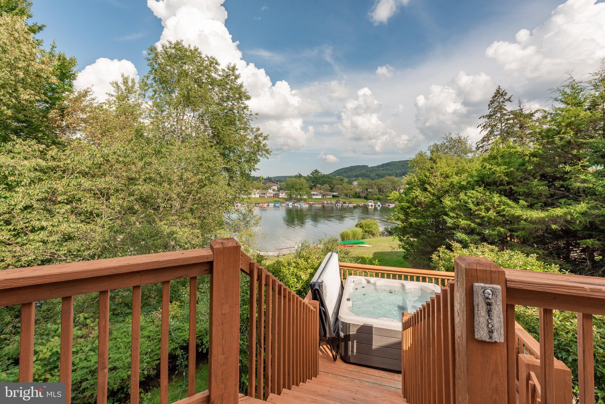 LAKE POINTE AT WISP - Residential