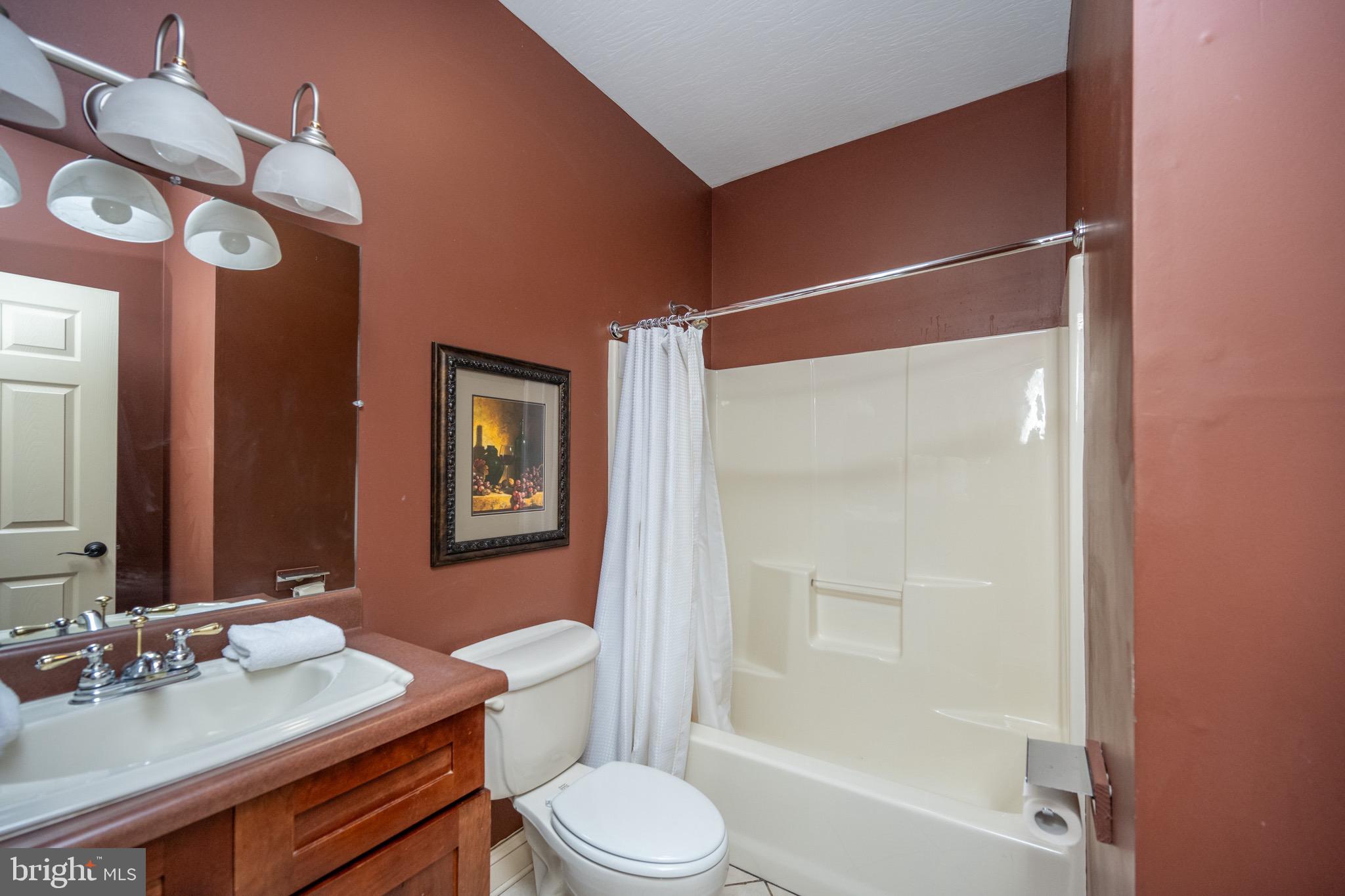 LAKE POINTE AT WISP - Residential