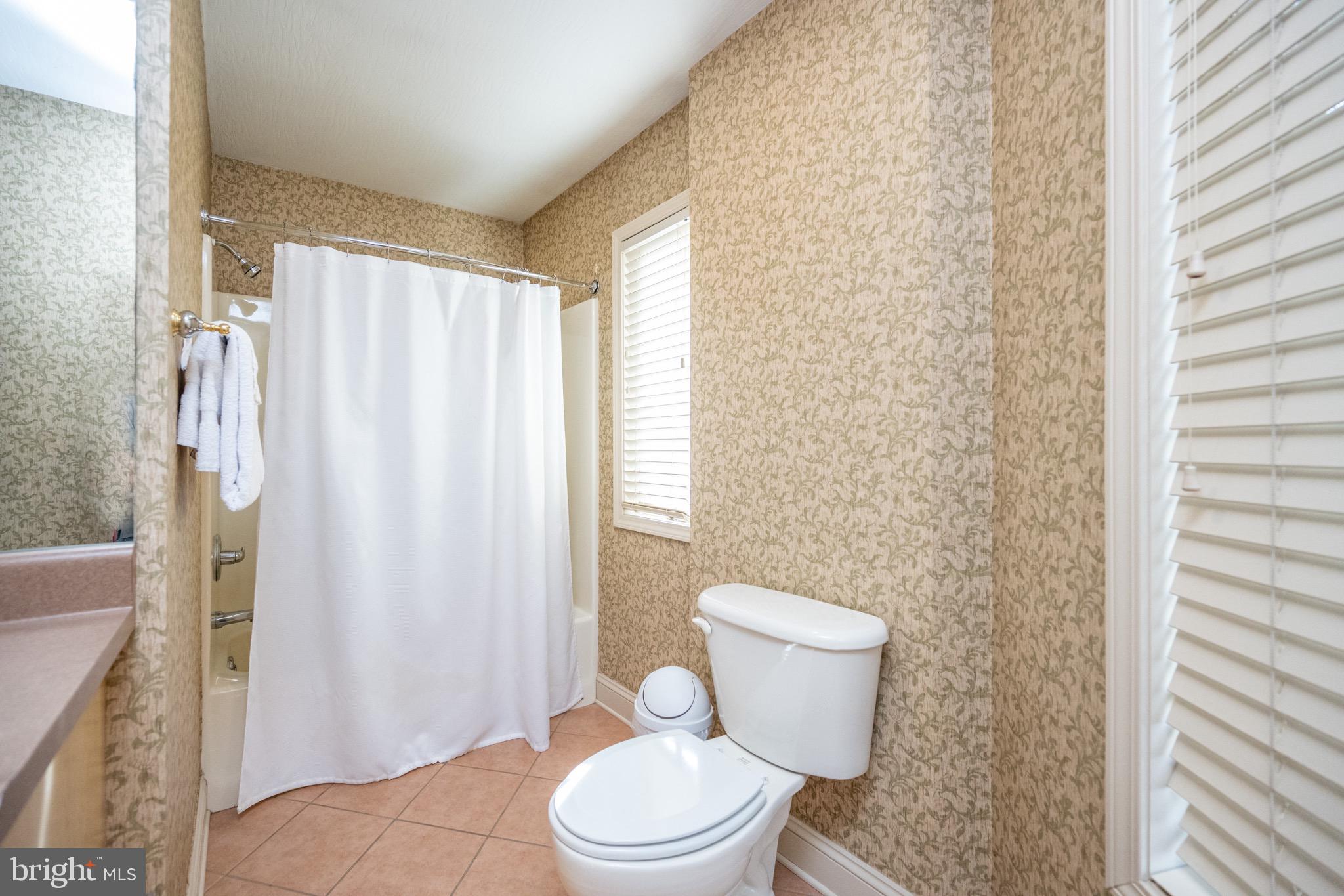 LAKE POINTE AT WISP - Residential