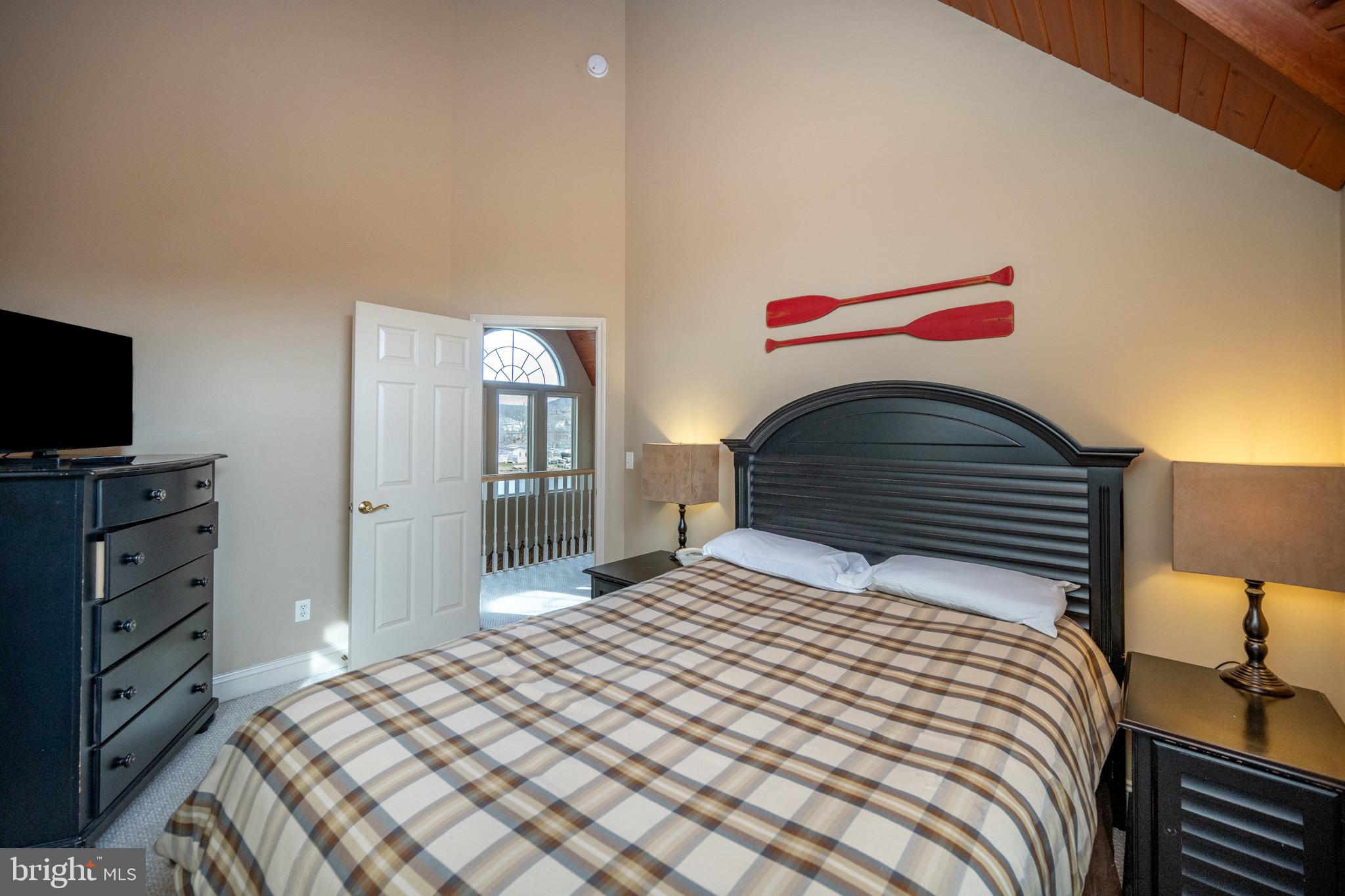 LAKE POINTE AT WISP - Residential