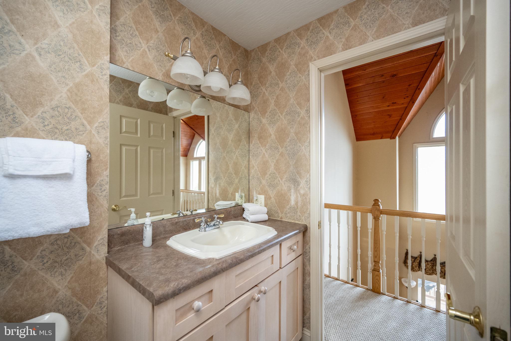 LAKE POINTE AT WISP - Residential