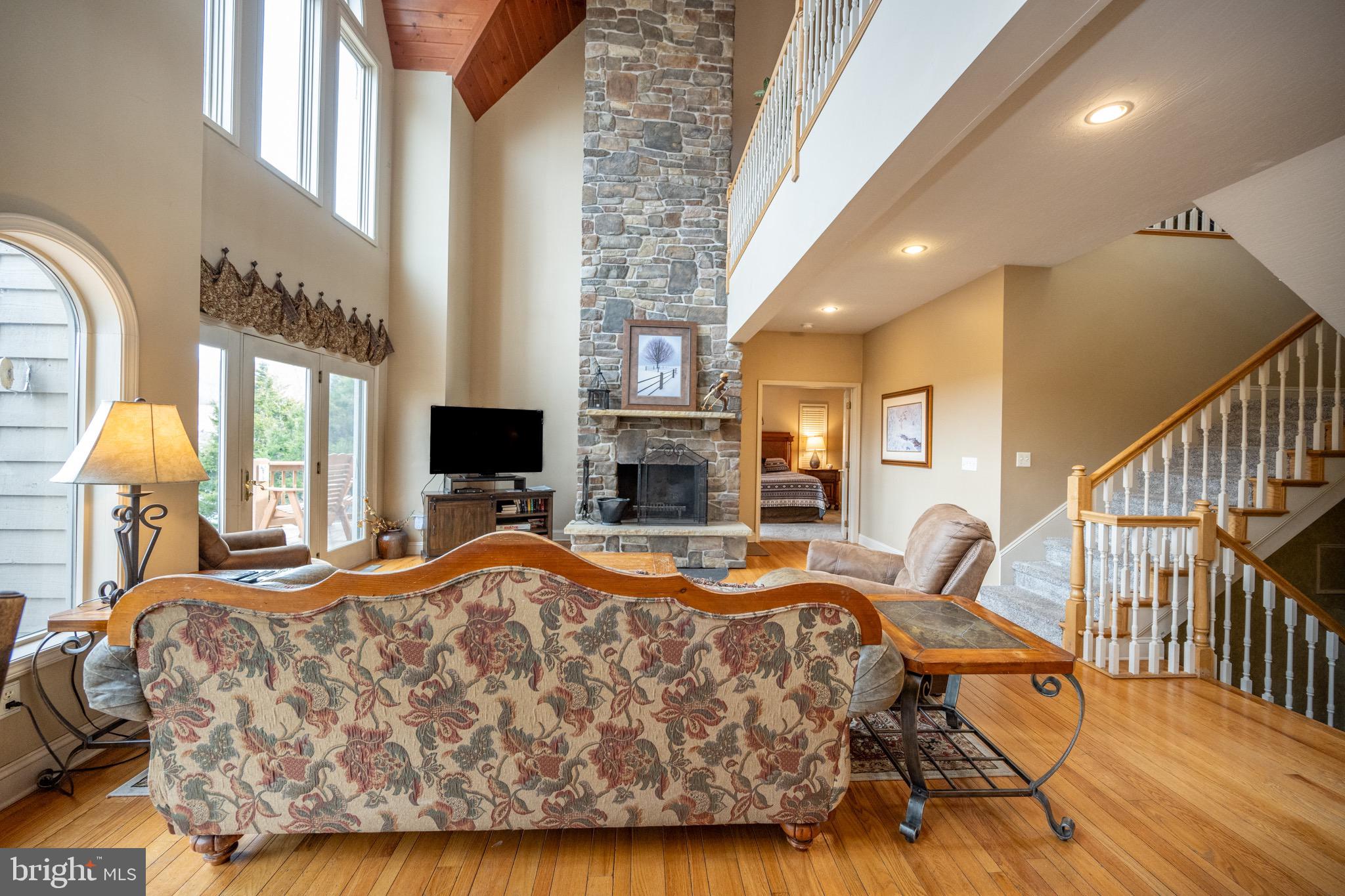 LAKE POINTE AT WISP - Residential