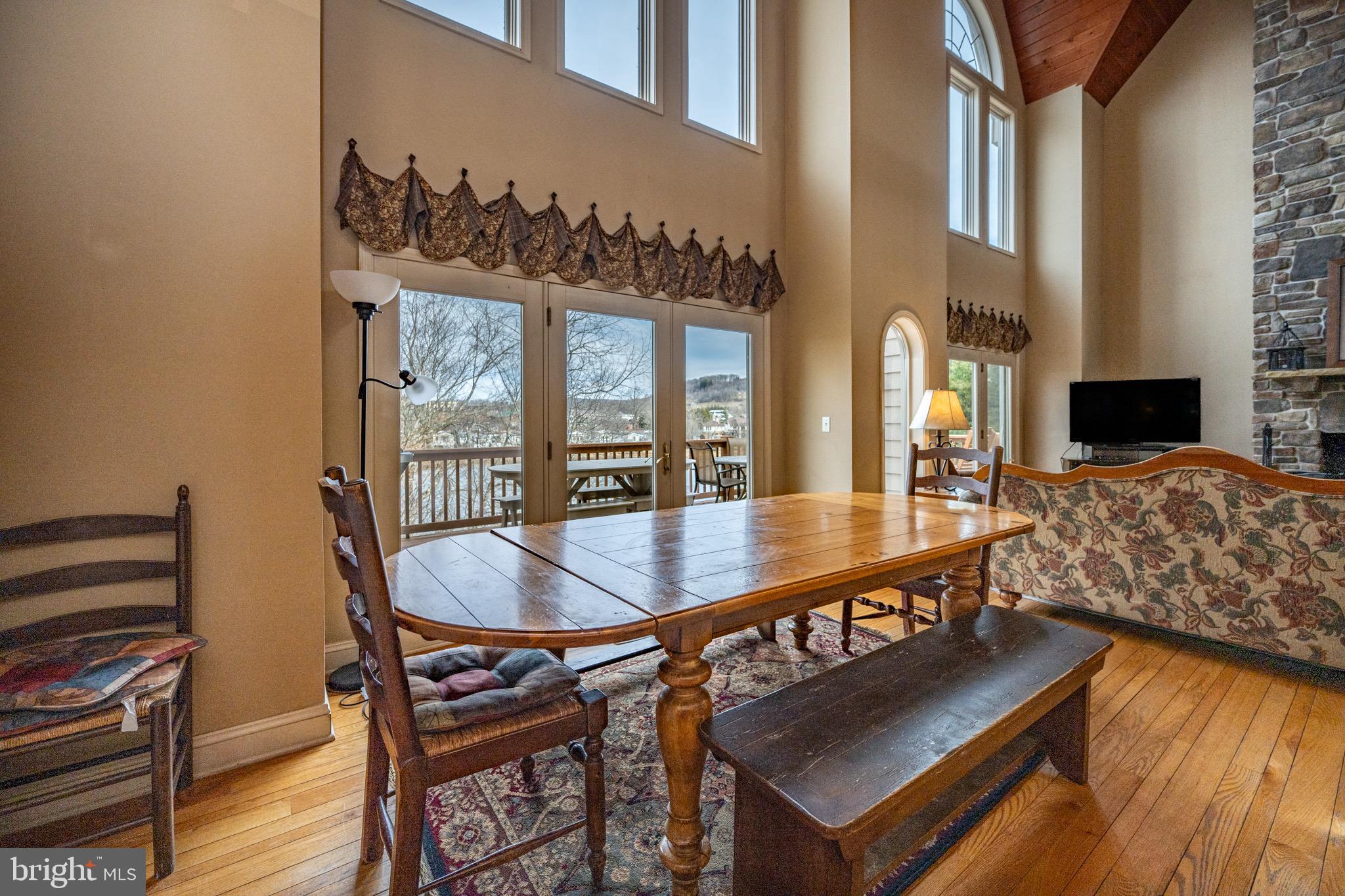 LAKE POINTE AT WISP - Residential