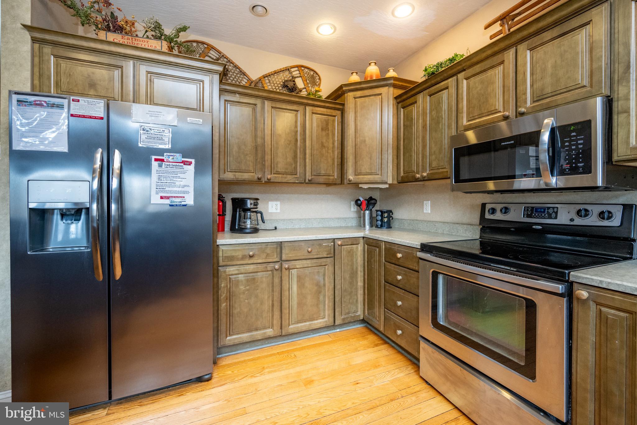 LAKE POINTE AT WISP - Residential