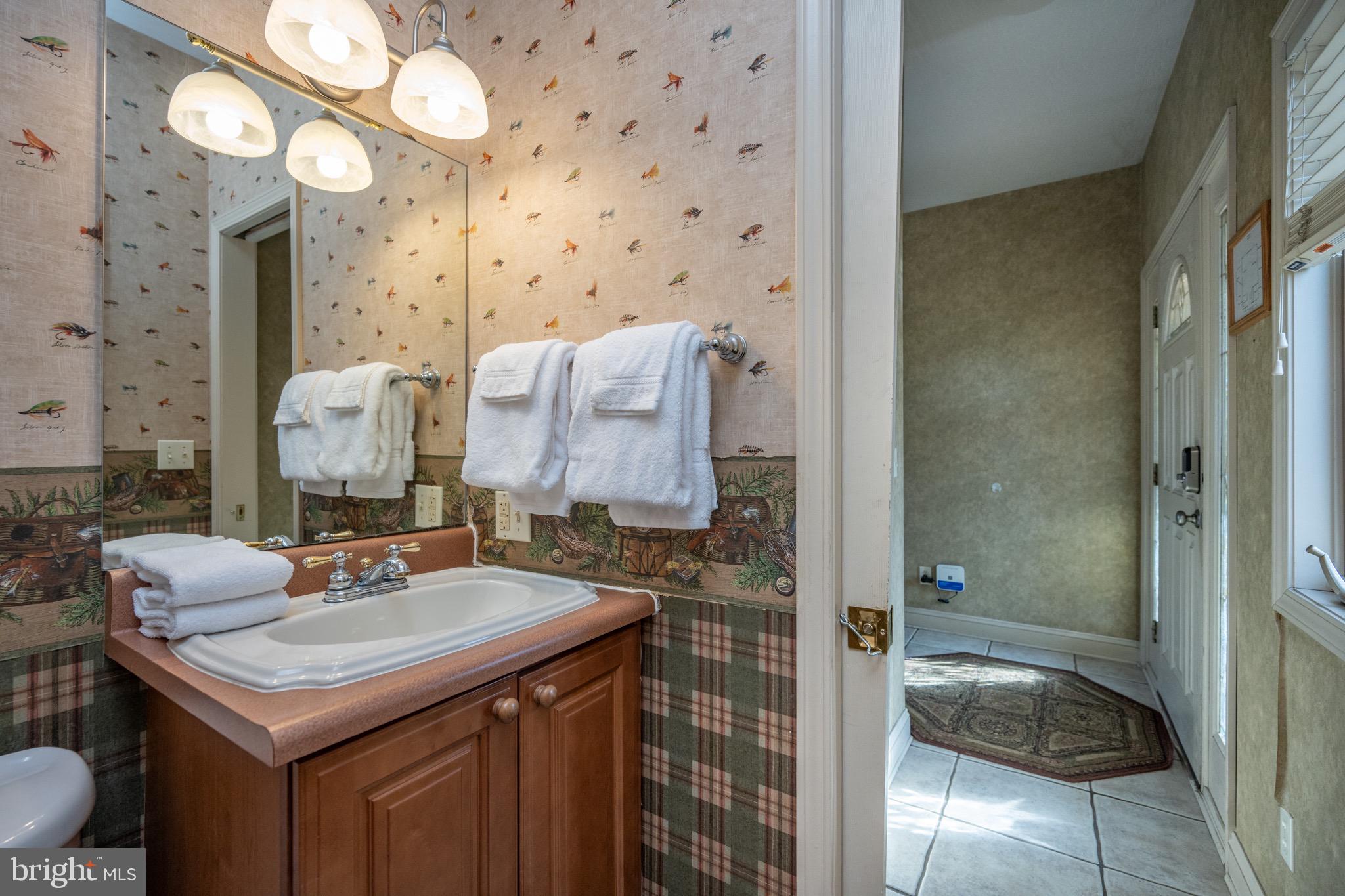 LAKE POINTE AT WISP - Residential