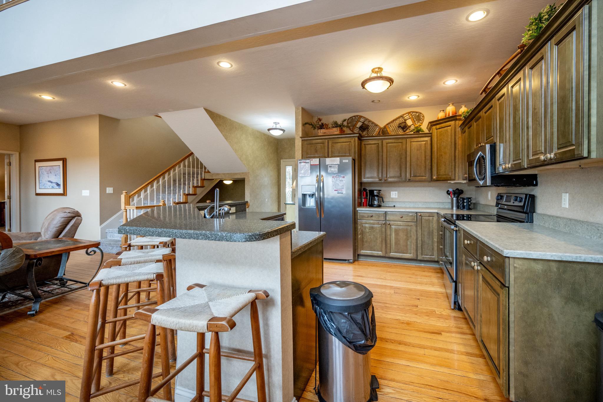 LAKE POINTE AT WISP - Residential