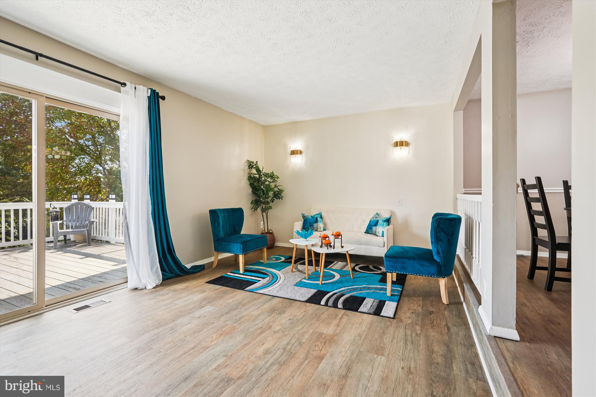 GUNNERS LAKE VILLAGE - Residential