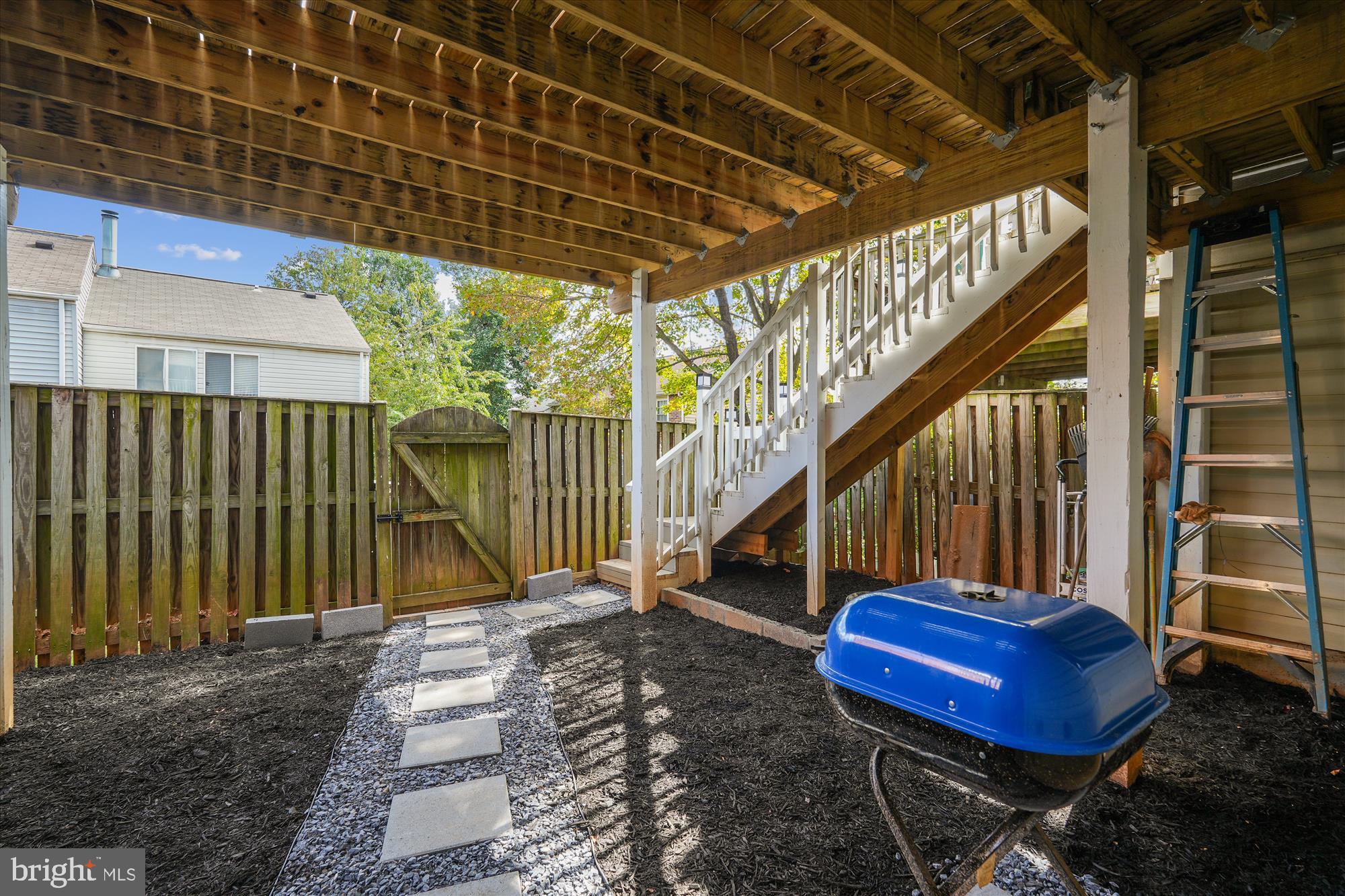 GUNNERS LAKE VILLAGE - Residential