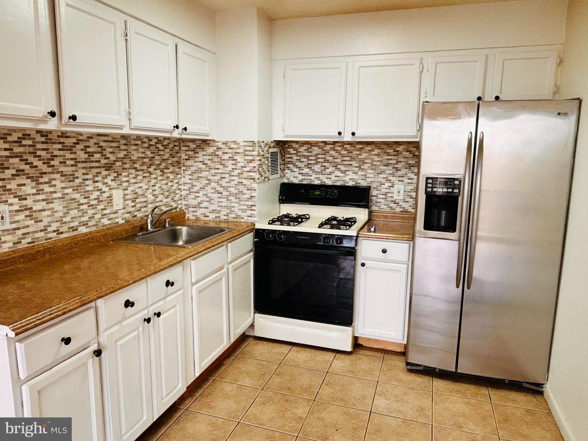 PRESIDENTIAL PARK - Residential