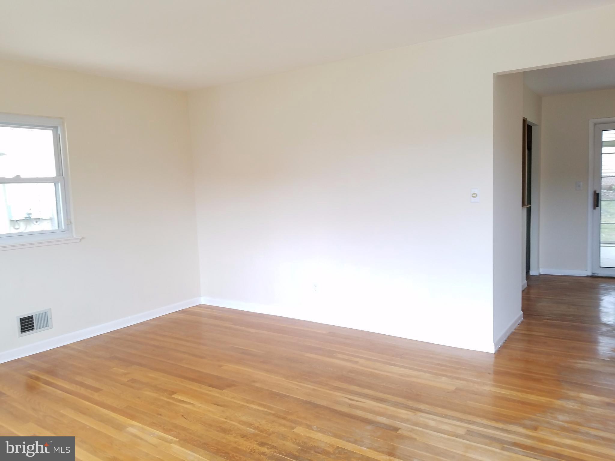 CARROLLWOOD - Residential