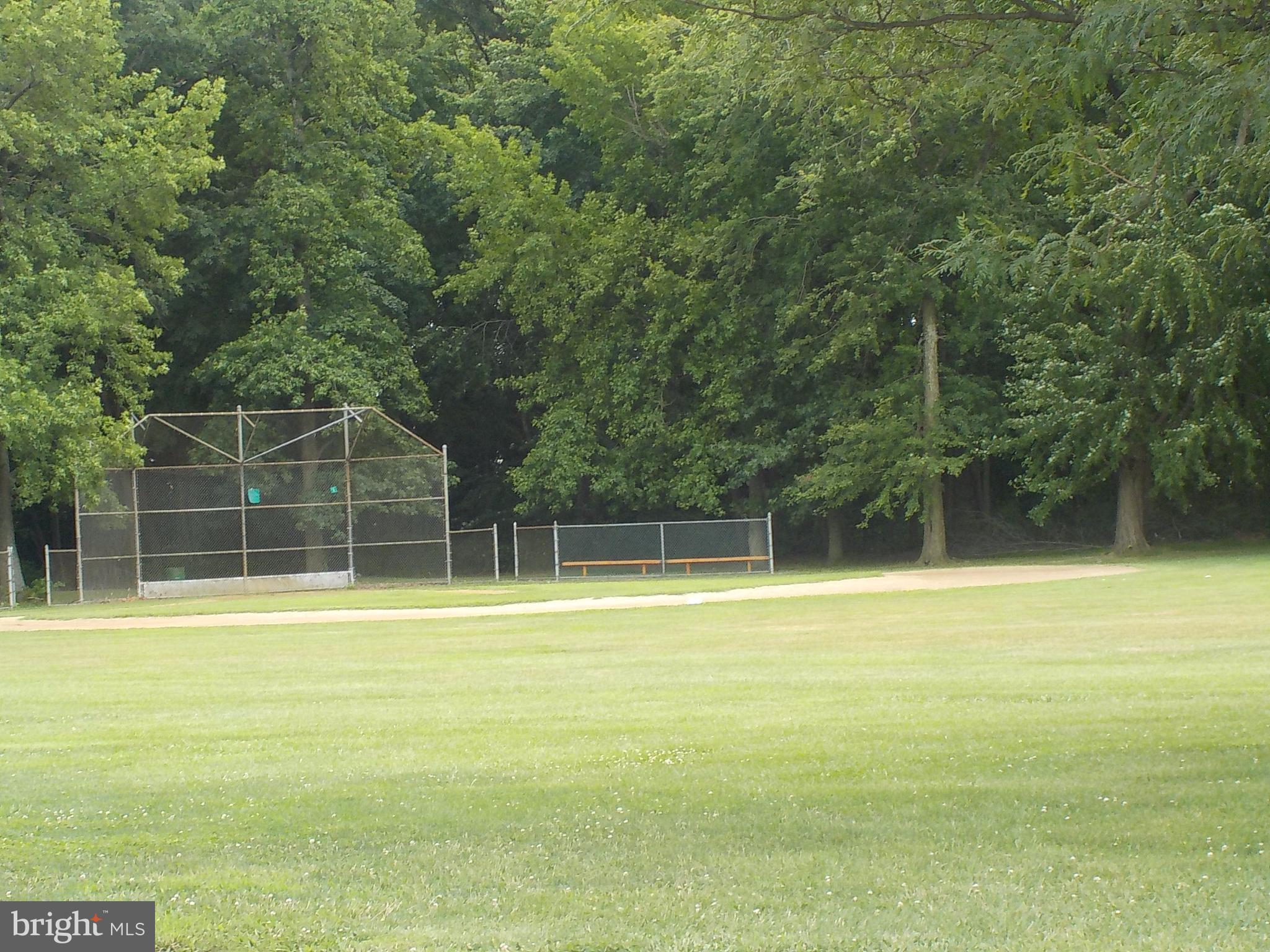 CARROLLWOOD - Residential