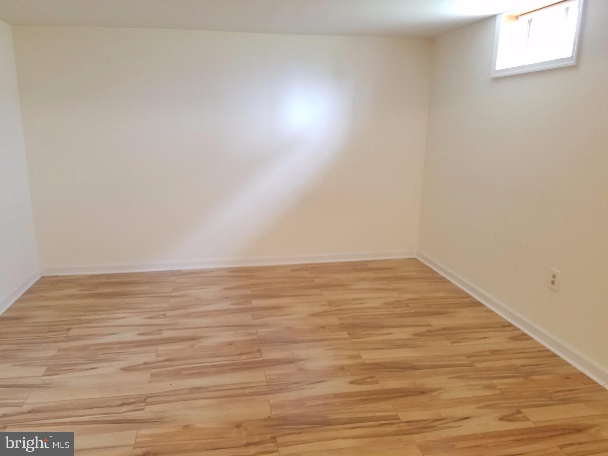 CARROLLWOOD - Residential