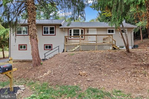 42 BEAVER AVENUE ENOLA PA 17025